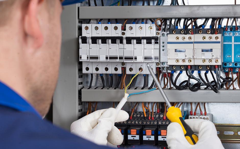 rénovations et dépannages électriques Paris 2